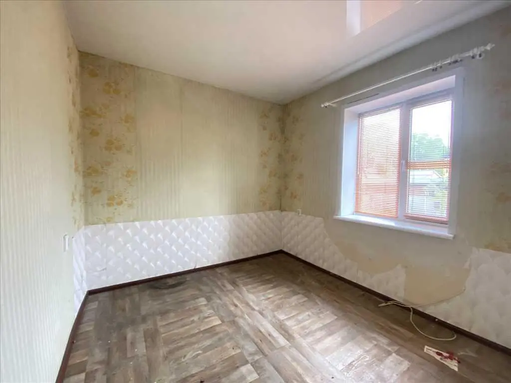 Продається чудова дача-будинок на Вороніна, вул. Медова!