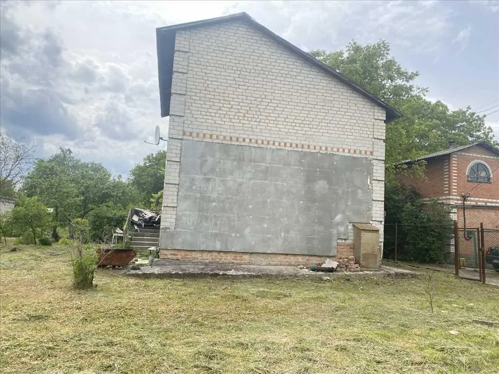 Продається чудова дача-будинок на Вороніна, вул. Медова!