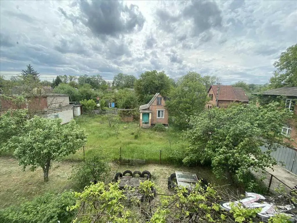 Продається чудова дача-будинок на Вороніна, вул. Медова!