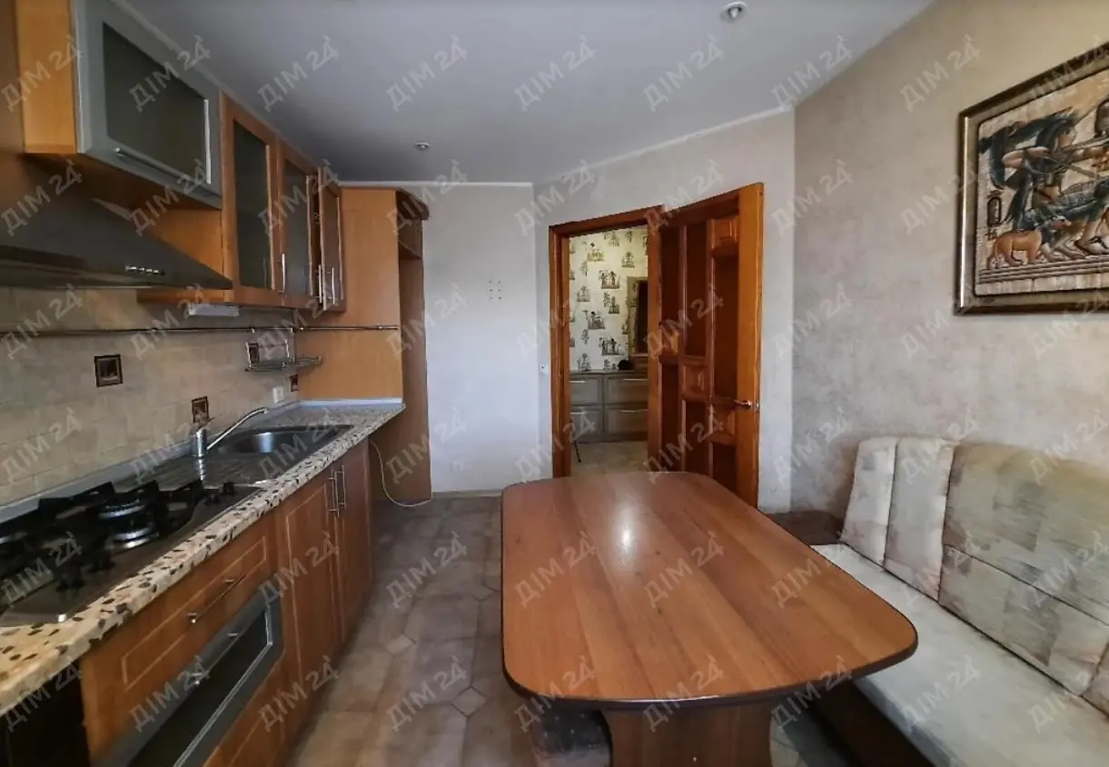 Три кімнати з двома балконами - шукаєте простір? Він тут! 