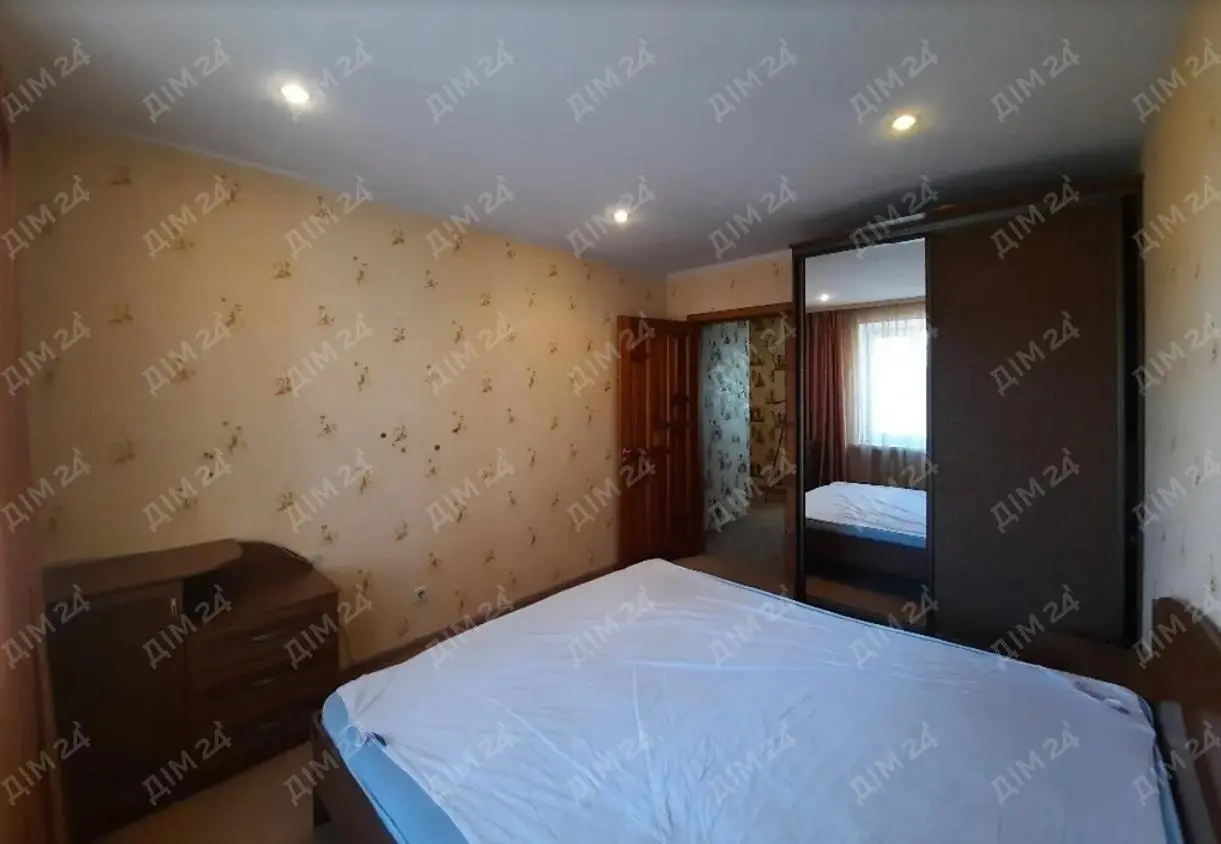 Три кімнати з двома балконами - шукаєте простір? Він тут! 