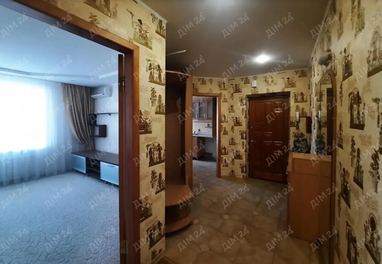 Три кімнати з двома балконами - шукаєте простір? Він тут! 