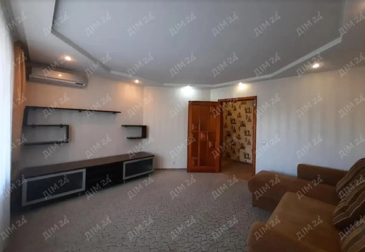 Три кімнати з двома балконами - шукаєте простір? Він тут! 