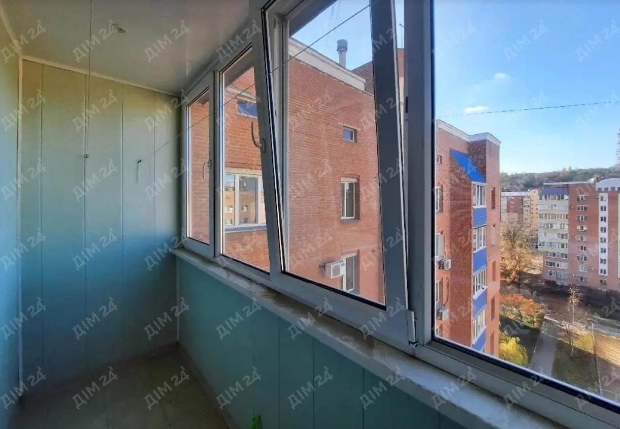 Три кімнати з двома балконами - шукаєте простір? Він тут! 