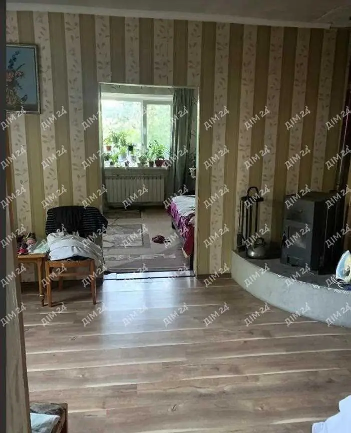 Частина будинку в Ліску