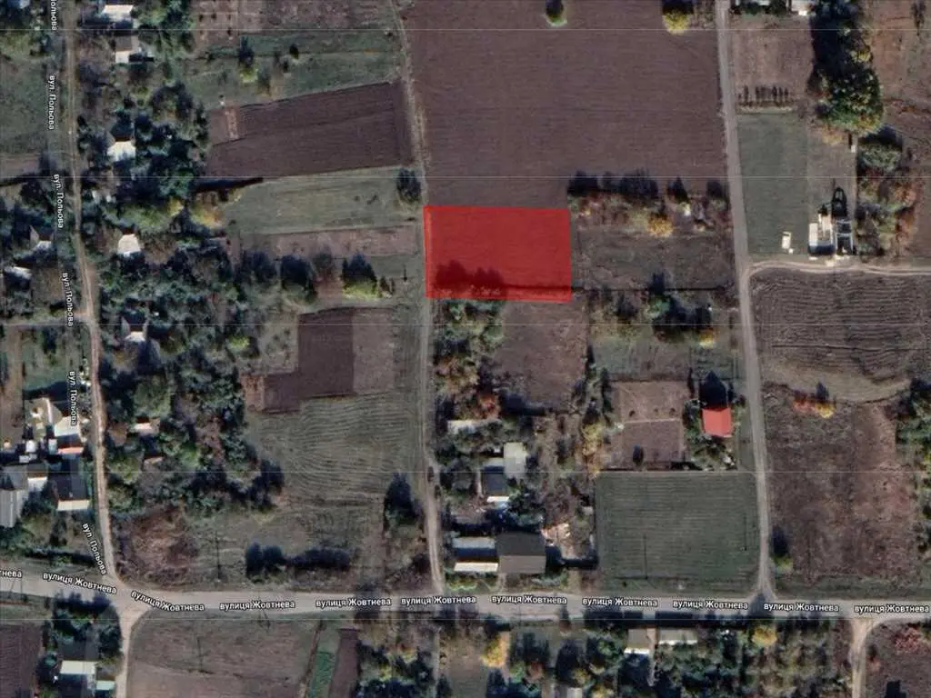 Ділянка в Жуках